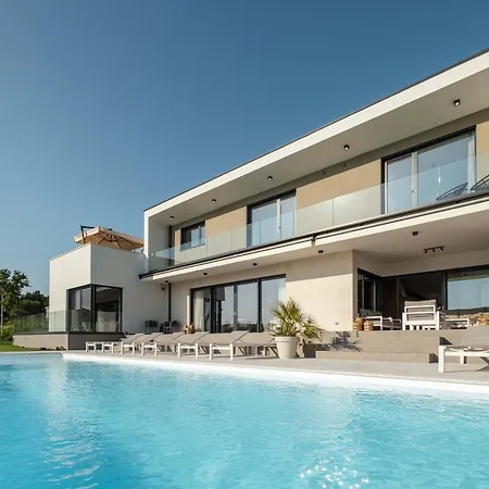 Villa Fuskulina - Stunning Close To Porec
