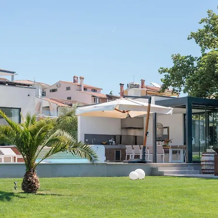 Fuskulina - Stunning Close To Porec Villa *