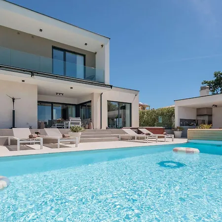 Fuskulina - Stunning Close To Porec Fuškulin