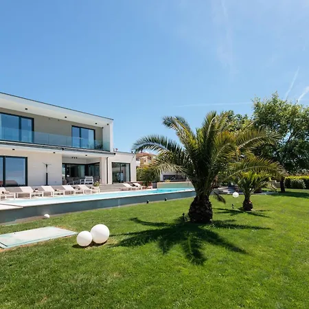 Fuskulina - Stunning Close To Porec Villa