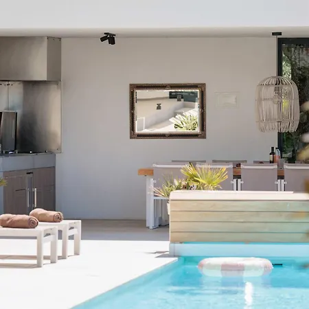 Villa Fuskulina - Stunning Close To Porec Fuškulin