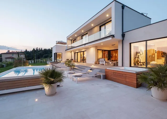 Fuskulina - Stunning Close To Porec וילה *